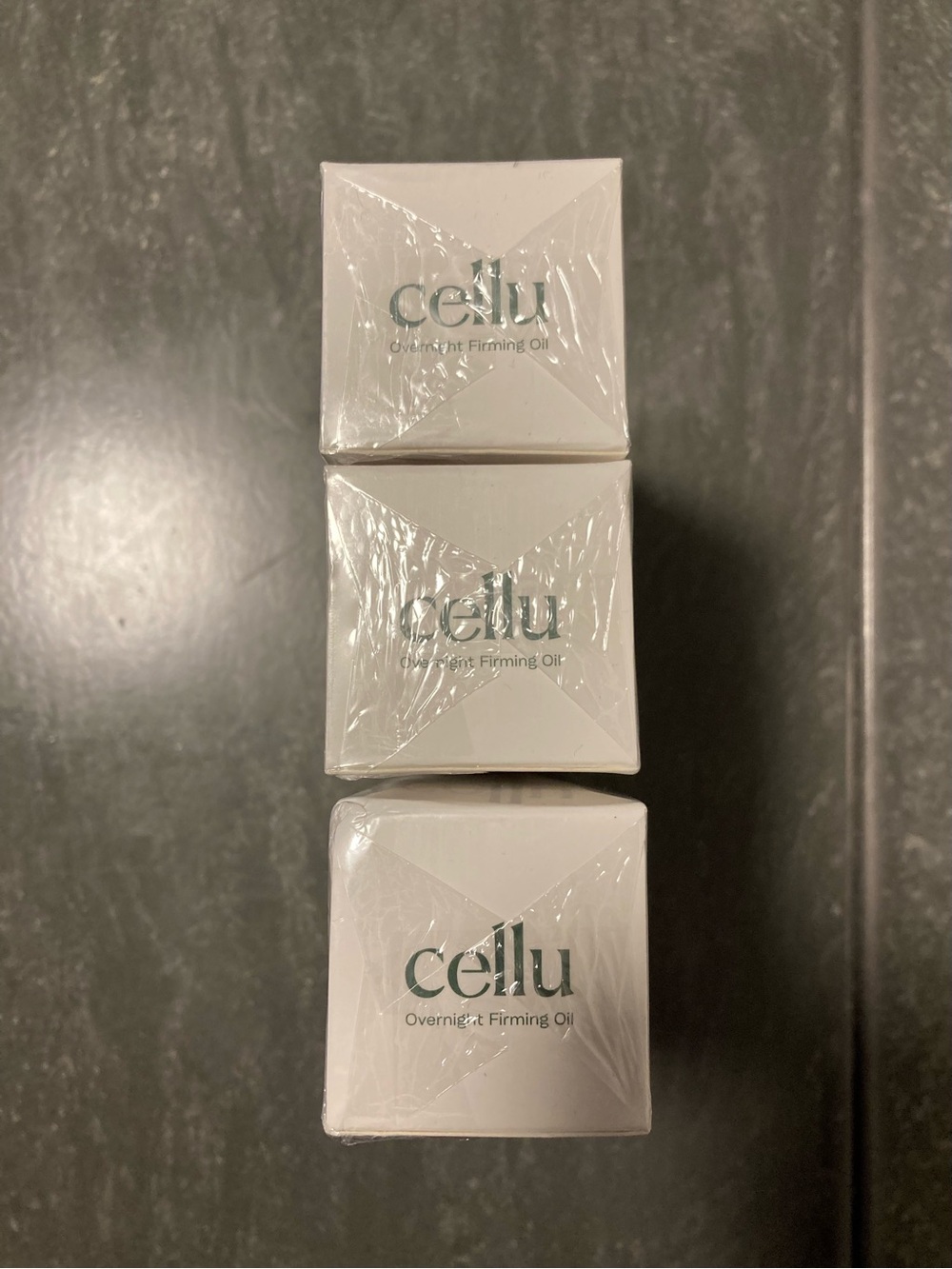 Cellu Overnight Firming Oil — Golden Repair & Nourish Facial Oil - Picture 10 of 11